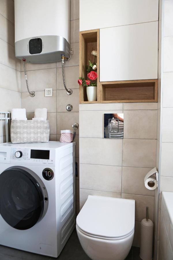 Studio Apartment Camino With Parking Zadar Bagian luar foto