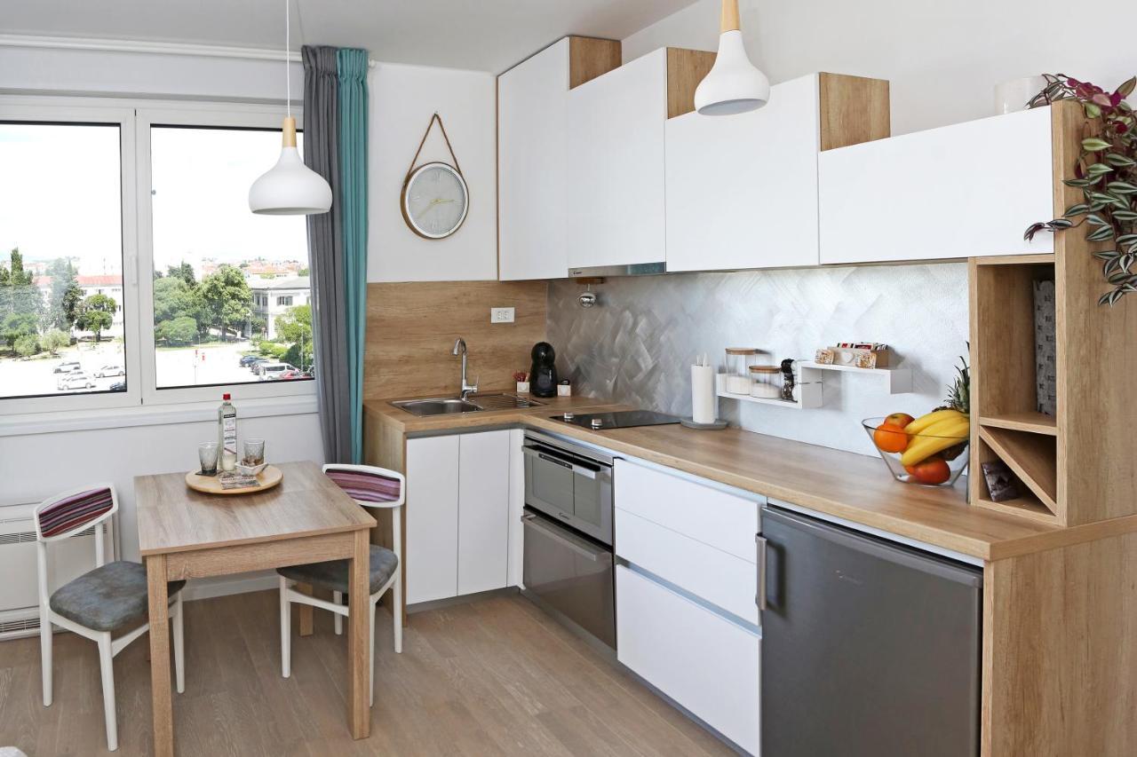 Studio Apartment Camino With Parking Zadar Bagian luar foto