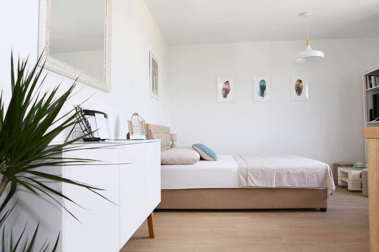 Studio Apartment Camino With Parking Zadar Bagian luar foto